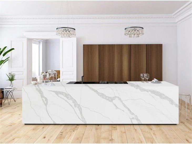 Calacatta Quartz Slab With Wide Grey Veins (2)