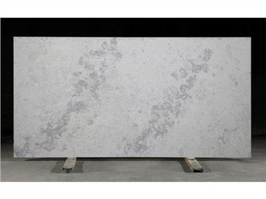 Losa de piedra de cuarzo de aspecto de mármol de venas nubladas